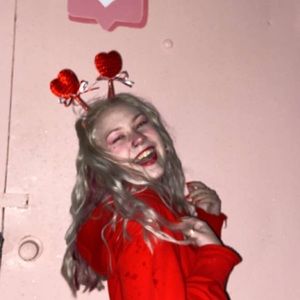 Meet your Posher, Reagan